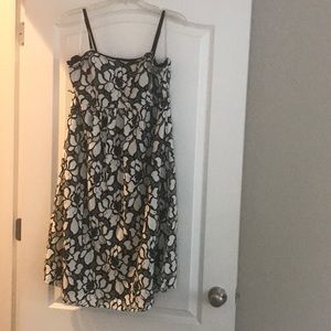 Cute Motherhood maternity Dress, worn once.